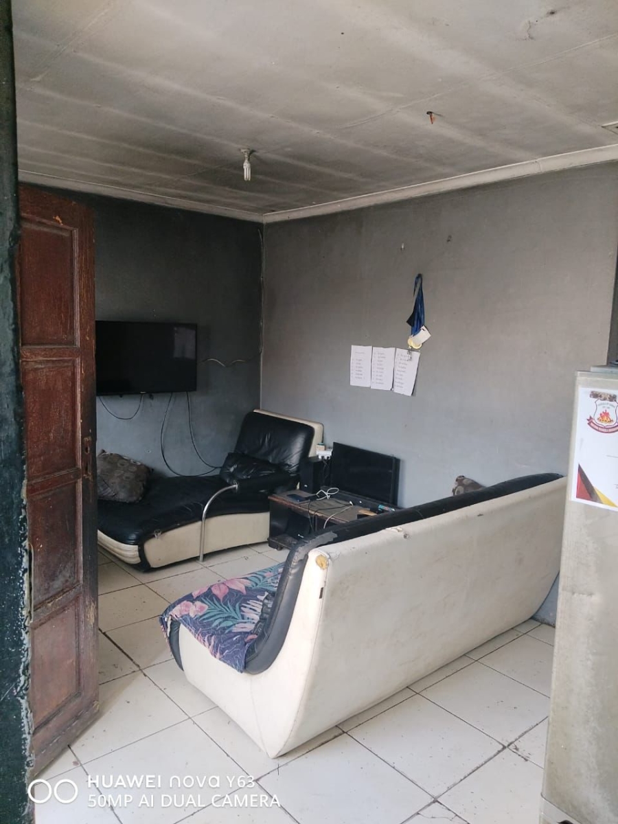 2 Bedroom Property for Sale in Khaya Western Cape